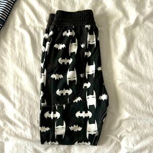 ✨ COZY Hanna Andersson Boys Joggers Batman Print